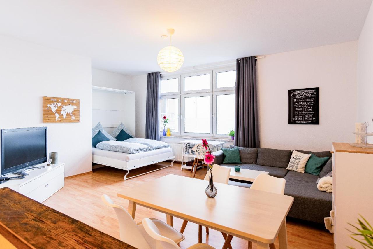 Helle Wohnung In Top-Lage, Hasselbachplatz - Altstadt, W-Lan, 4 Schlafplaetze Magdeburg Eksteriør billede
