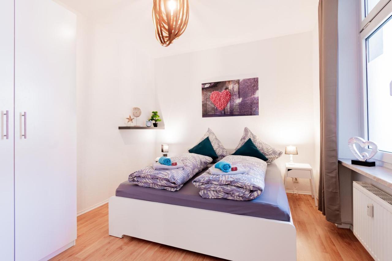 Helle Wohnung In Top-Lage, Hasselbachplatz - Altstadt, W-Lan, 4 Schlafplaetze Magdeburg Eksteriør billede